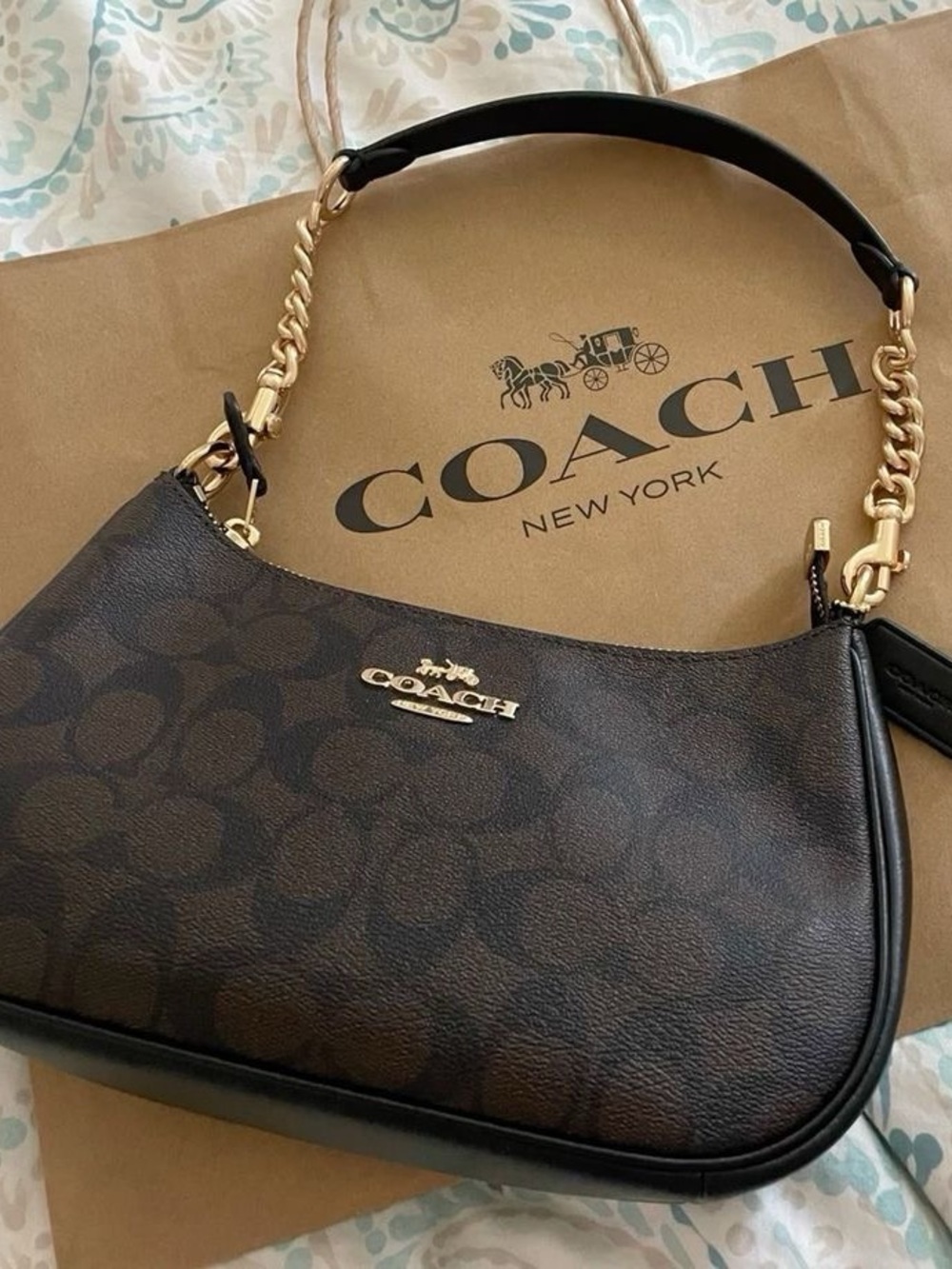 COACH Black/Brown Signature Chain Shoulder Bag